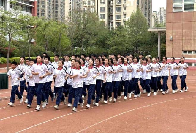 郑州市第九十六中学