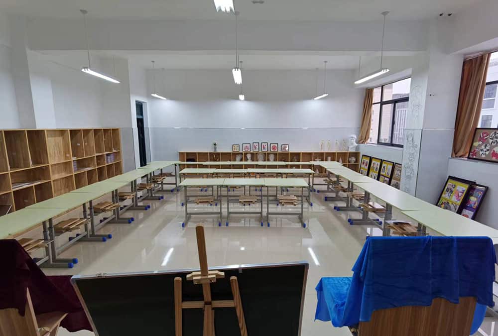 郑州航空港区实验学校