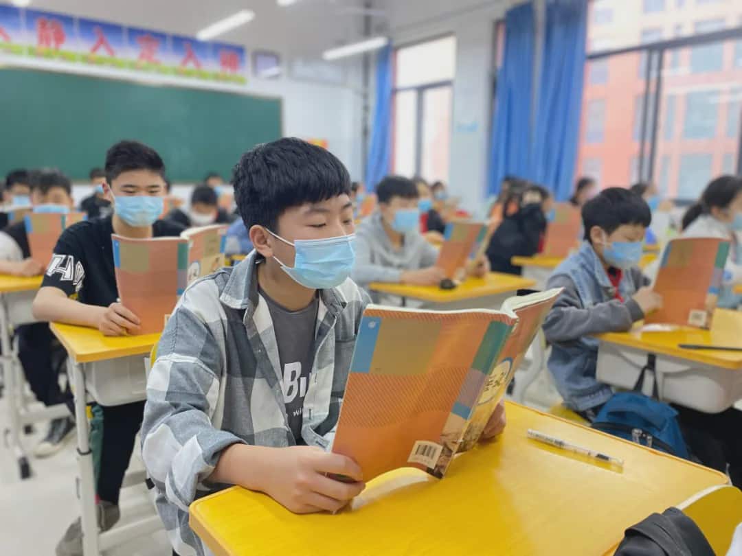 郑州一中国际航空港实验学校