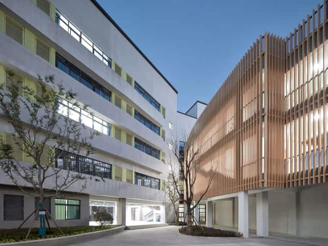 郑州市二七区绿地爱华学校