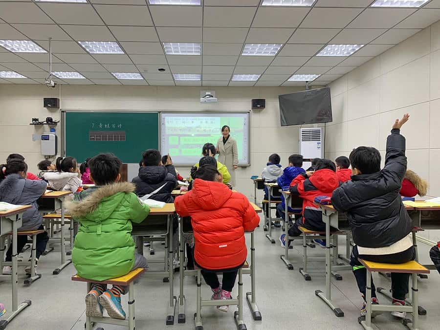 郑州市二七区棉纺路小学