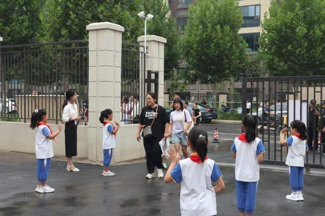 郑州高新技术产业开发区西湖小学
