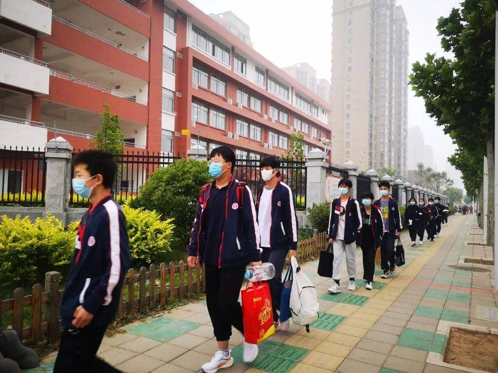 郑州市郑东新区永丰学校