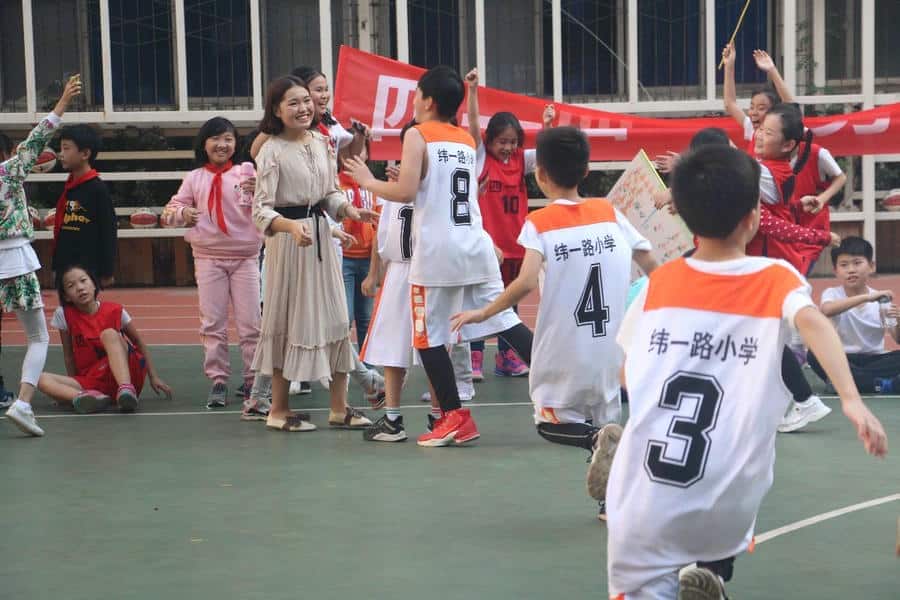 郑州市金水区纬一路小学