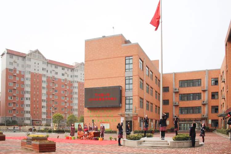 郑州市惠济区开元路小学