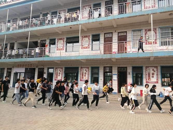 郑州市第一二五中学
