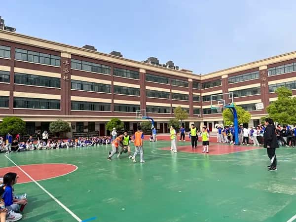 郑州市金水区丰收小学