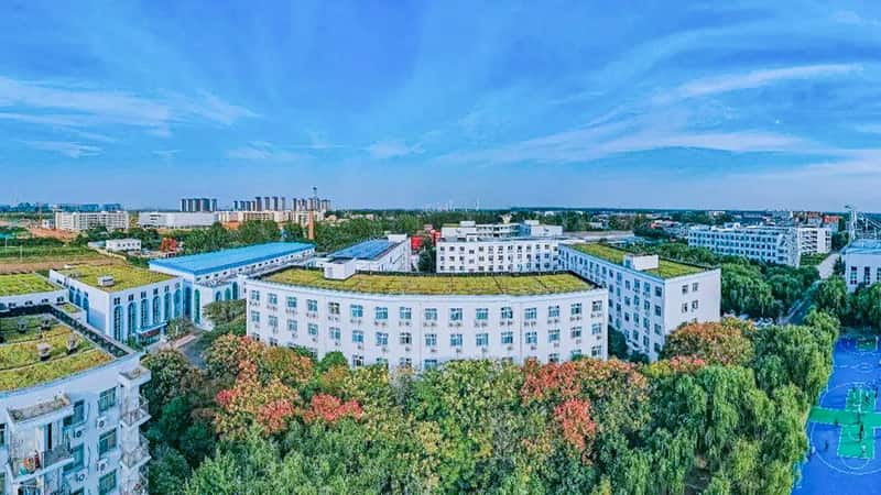 郑州市宇华实验学校