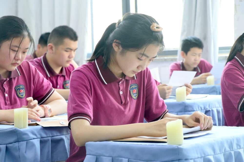 黄河科技学院附属中学