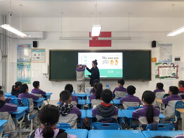 郑州高新技术产业开发区金竹街小学
