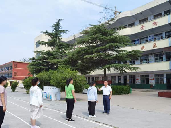 郑州高新技术产业开发区南流小学