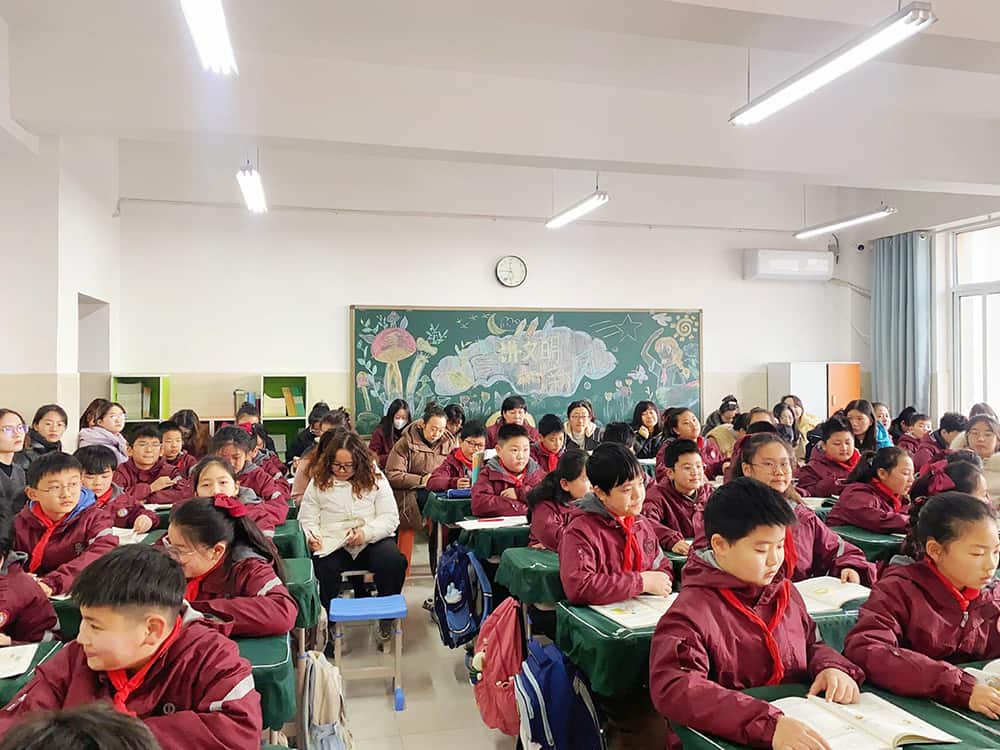郑州市二七区四季路第二小学