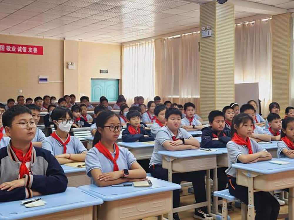 郑州市二七区陇海中路小学
