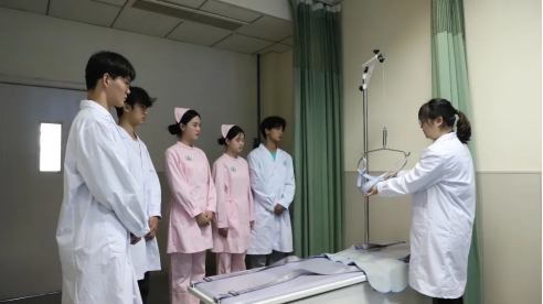 郑州树青医学中等专业学校