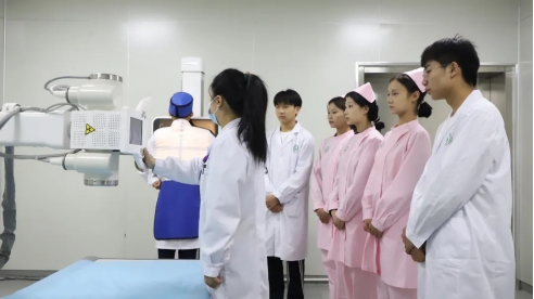 郑州树青医学中等专业学校